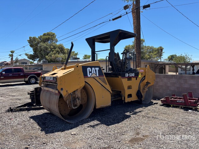2004 Cat CB-534D Double Drum Roller