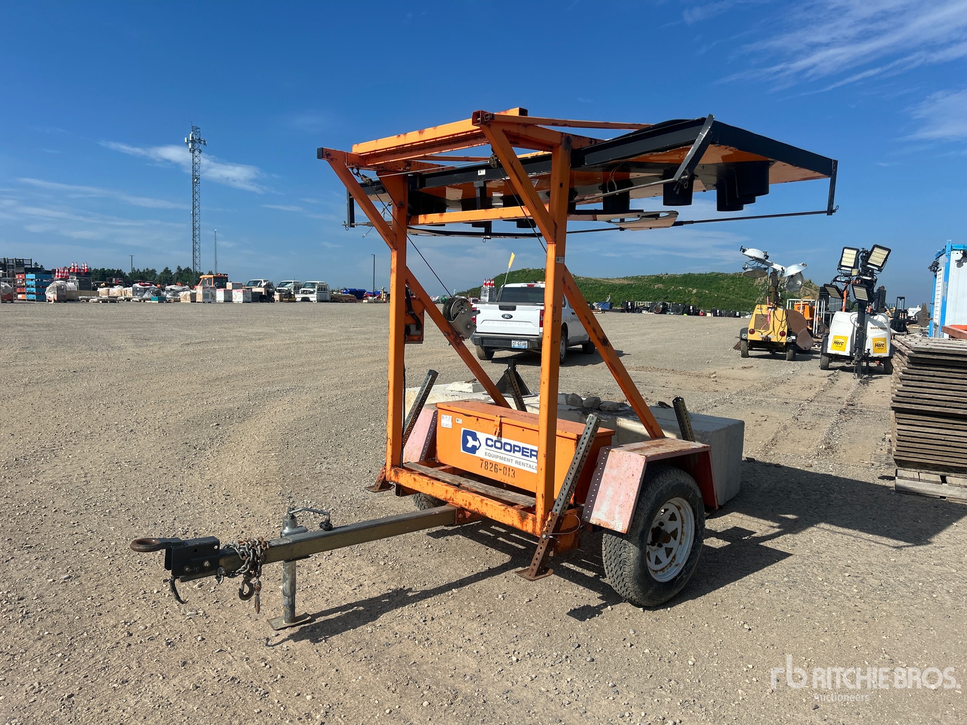 2011 Almon TC-12 Solar Arrow Board