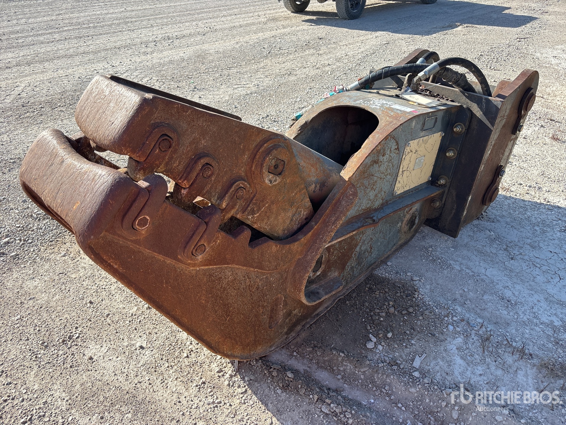 Mustang Concrete Crusher