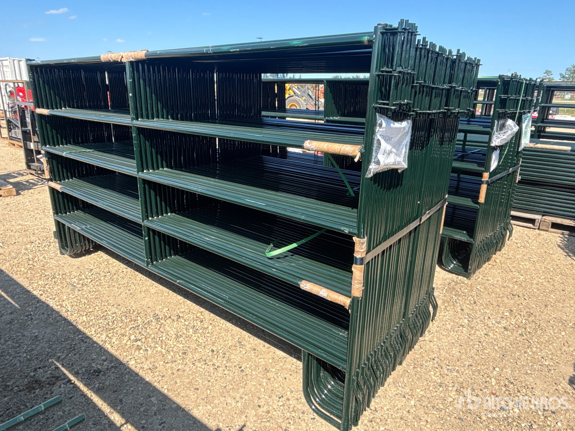 Quantity of (31) 2026 BYT RP96 9 ft 6 in x 5 ft Ranch Livestock Panel (Unused)