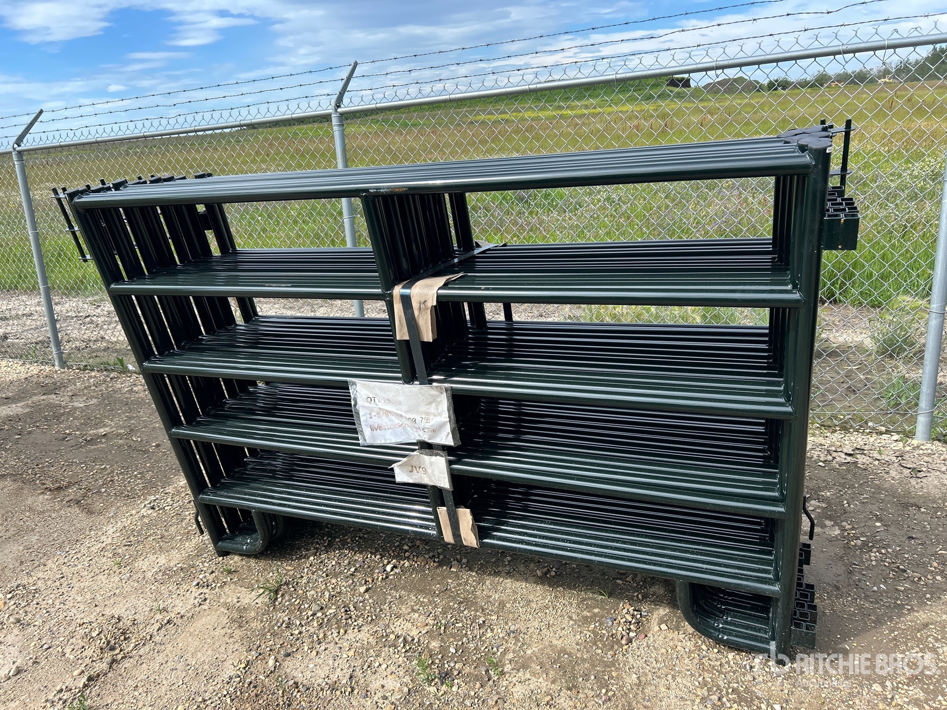 Quantity of (15) 2026 BYT RP76 7 ft 6 in x 5 ft Ranch Livestock Panel (Unused)