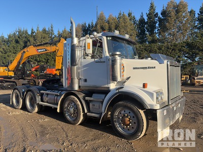 2009 Western Star 4864FX 8x4 تراكتور شاحنة (ثلاثي المحور)