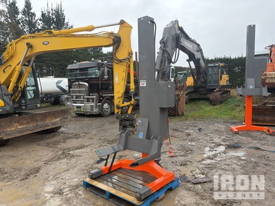 2020 Finkbeiner EHB1003 Electric Truck Hoist