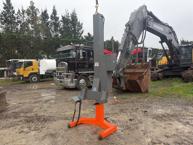 2020 Finkbeiner EHB1005 Electric Truck Hoist