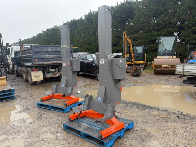 2020 Finkbeiner EHB1005 Electric Truck Hoist