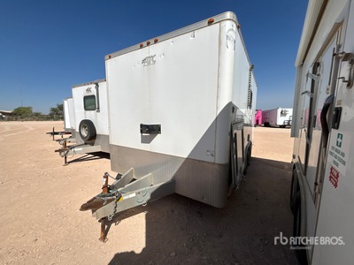 2012 COMMAND Center ATCSS8516TA3 16 ft x 8 ft 5 in T/A Mobiel kantoor