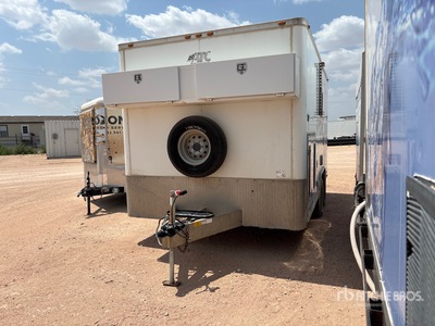2012 COMMAND Center ATCSS8516TA3 T/A Oficina móvil