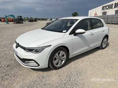 Volkswagen Golf Automobile
