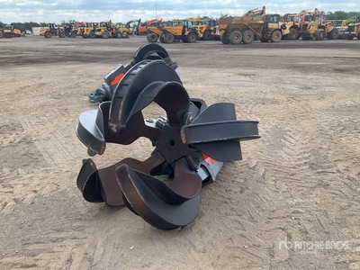 Atlas E732 Scrap Grab