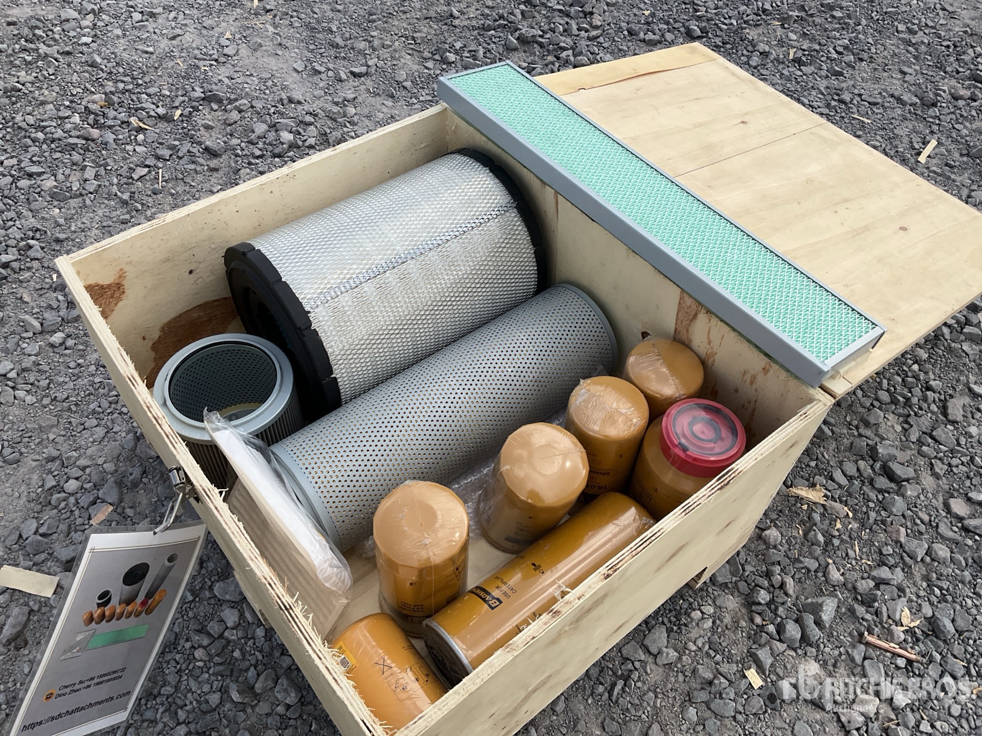 Quantity of (12) 2026 SDCH SDCH-08OF Excavator Oil Filter - Fits Cat 320D, 320D2, 320GC, 320GX (Unused)