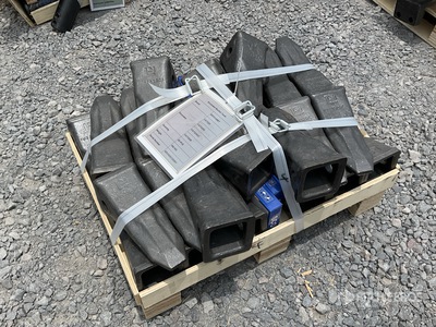 Quantity of (30) 2026 SDCH SDCH-08BT Lote de Puntas para Cucharon (Sin Usar) / Bucket Teeth Attacco per escavatore - Fits Cat 320, 320D, 320GC, 320E (Unused)