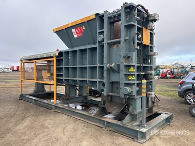 Aymas Skid-Mounted Hydraulic Scrap Baler