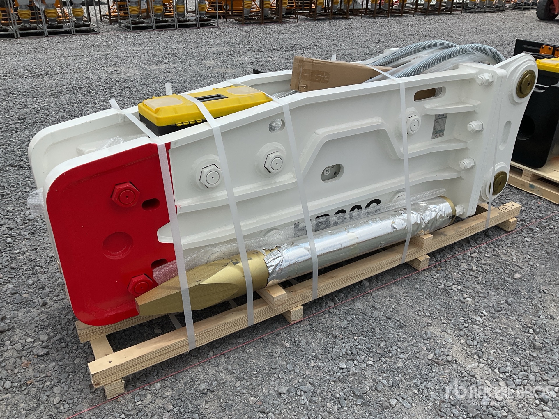 2026 SDCH HB30G Martillo Hidraulico (Sin Usar) / Hydraulic Breaker (Unused)