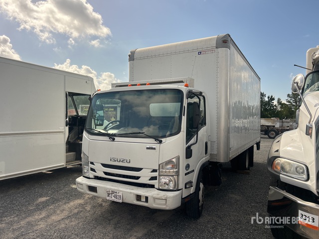 2020 Isuzu NPR 4x2 Van Truck