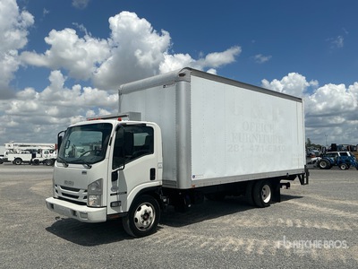 2020 Isuzu NPR 4x2 Camion fourgon