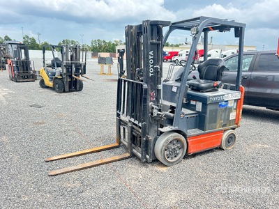 2022 Toyota 8FBCU25 4800 lb Montacargas Eléctrico
