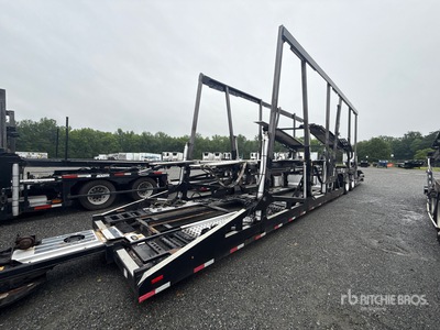 2016 Freightliner 114SD 6x4 Sleeper Car Carrier Truck