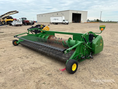 2015 John Deere 615P 15 ft Combine Pickup Header