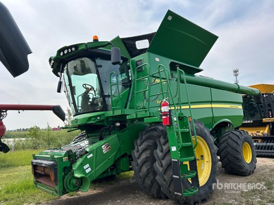 2014 John Deere S690 Cosechadora