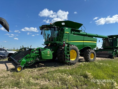 2017 John Deere S680 Cosechadora