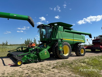 2006 John Deere 9860 STS Combine Harvester