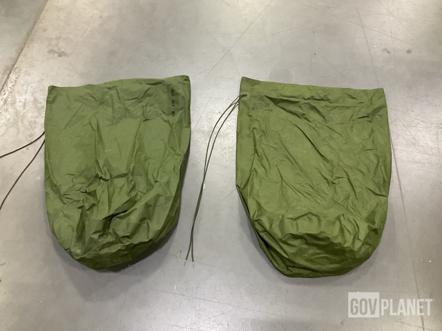 (173) Clothing Bags
