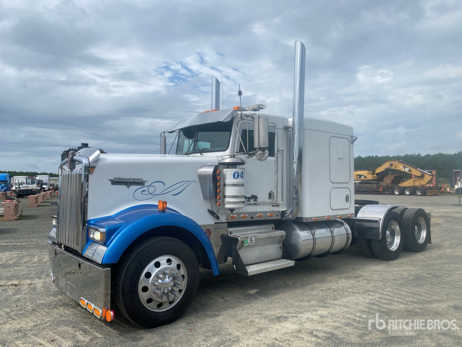 1999 Kenworth W900 6x4 T/A Sleeper Truck Tractor