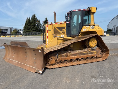 2007 Cat D6N LGP جرافة مجنزرة