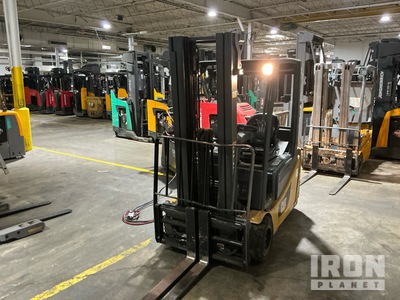 2019 Cat 2ET4000 3540 lb Electric Forklift