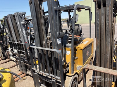 2018 Cat EC25 4100 lb Electric Forklift