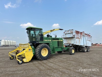 1997 John Deere 6710 2WD 9 ft Forage Harvester