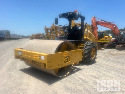 2022 Cat CS56B Rodillo compactador