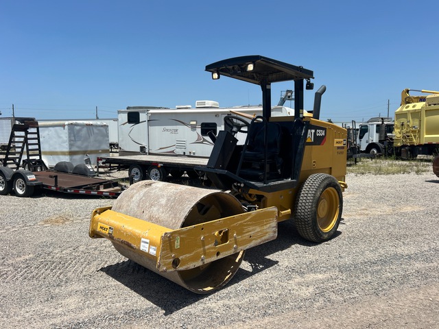 2021 Cat CS34 Smooth Drum Compactor