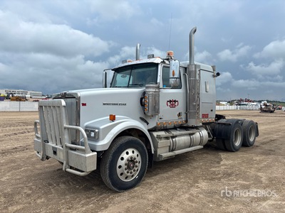 2013 Western Star 4900FA 6x4 Cabeza Tractora Cabina Dormitorio