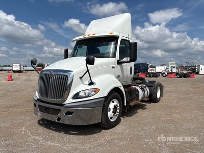 2019 International RH613 4x2 S/A Day Cab Truck Tractor