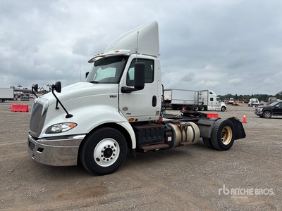2019 International RH613 4x2 S/A Day Cab Truck Tractor