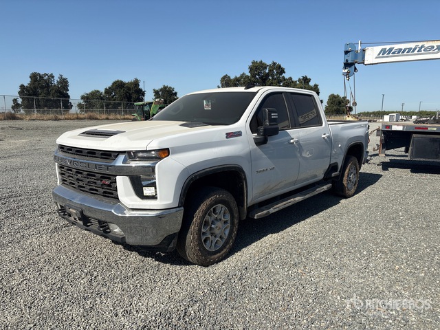 2021 Chevrolet Silverado 2500HD Z71 4x4 Crew Cab Pickup