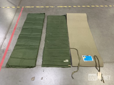 (36) Self-Inflating Sleeping Mats & (2) Sleeping Mats