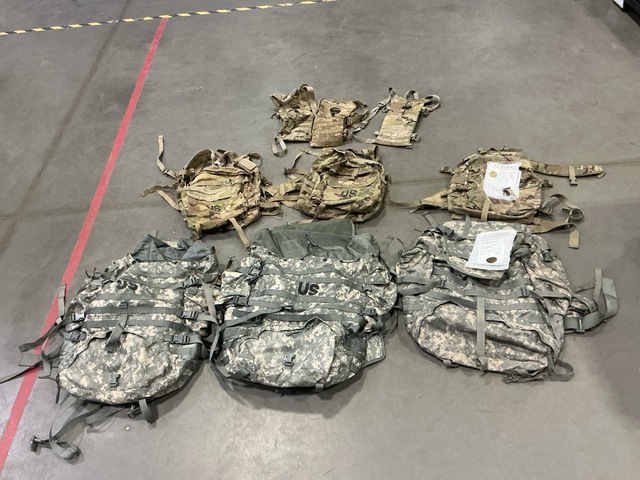 (4) Large Field Pack Sets, (18) Field Packs & Assorted Items