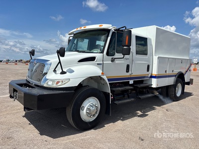 2014 International 4300 4x2 Crew Cab Utility Truck
