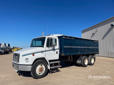 1994 Freightliner FL80 6x2 شاحنة حبوب