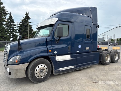 2015 Freightliner Cascadia 125 6x4 T/A Sleeper Truck Tractor