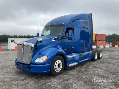 2020 Kenworth T680 6x4 Ciągnik siodłowy T/A z kabiną sypialną