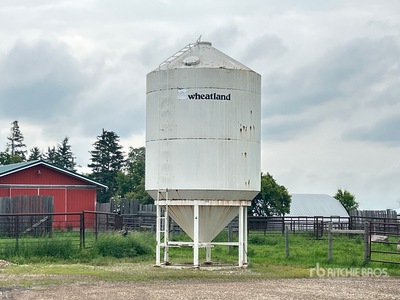 Wheatland +/- 1400 bu Smooth Wall صومعة الحبوب
