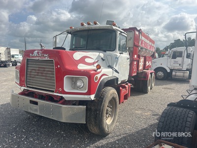 1997 Mack DM Portable Concrete Mixer (Inoperable)