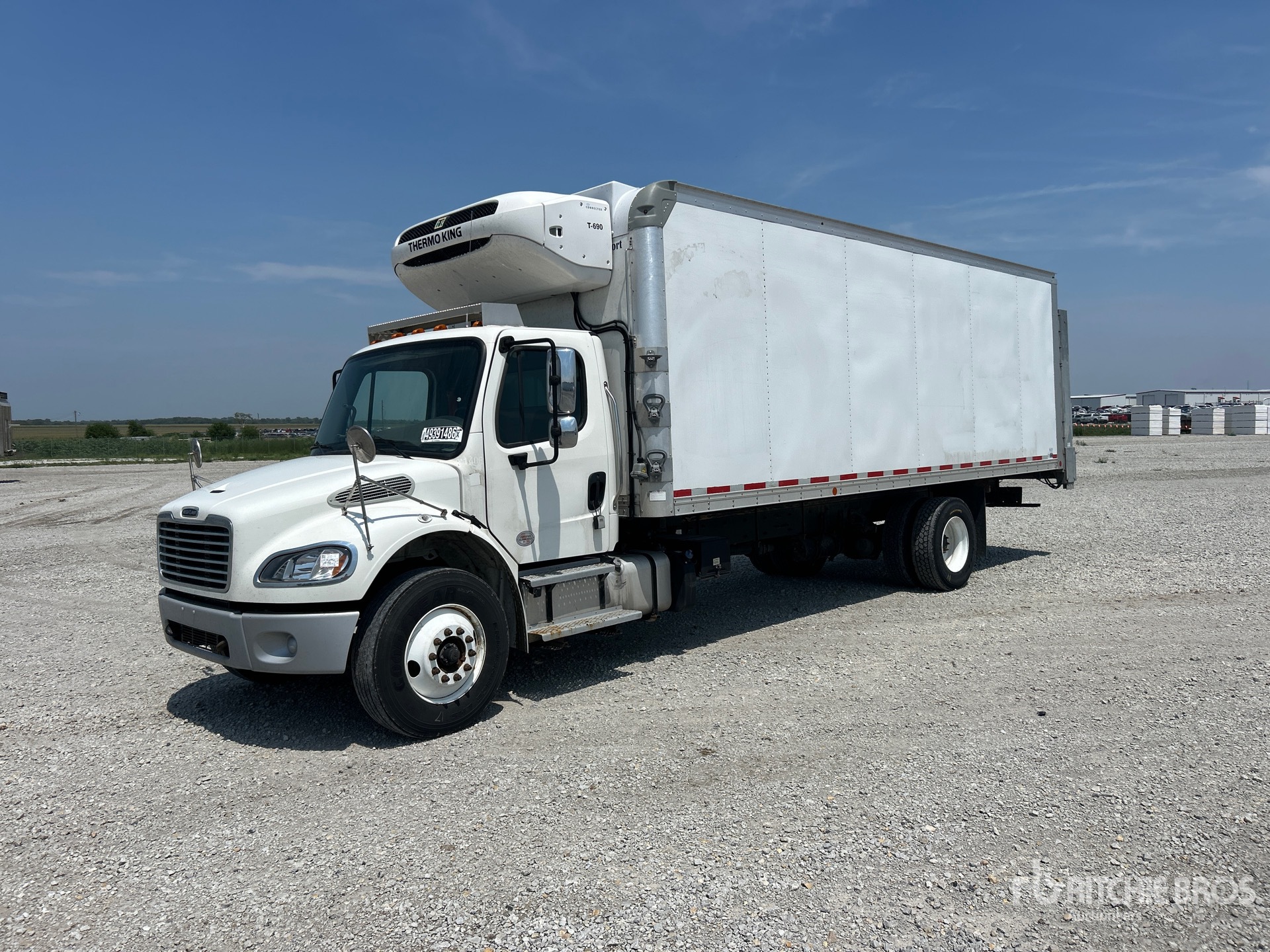 2022 Freightliner M2 106 4x2 Refrigerated Truck