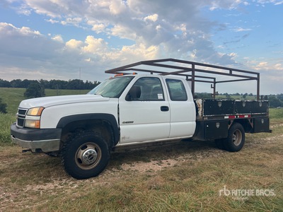 2006 Chevrolet Silverado 3500 4x4 Extended Cab Camión Utilitario