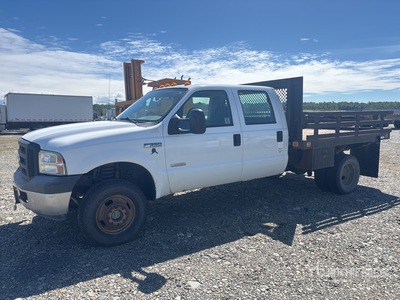 2006 Ford F-350 XL 4x4 Crew Cab Flatbed Truck (Inoperable)