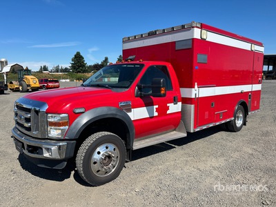 2010 Ford F-450   4x4 Ambulance
