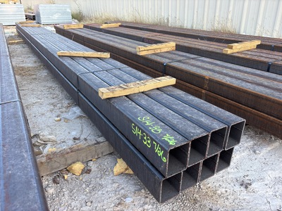 Quantity of (8) 5 in x 4 in x 1/4 in x 22 ft Rectangle Tubing Divers  (Unused)
